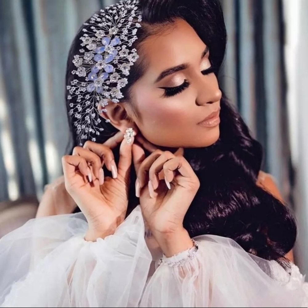 Wedding hair clip